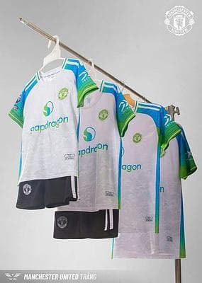 Quần Áo CLB MU 24/25