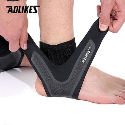 Gót AOLIKES